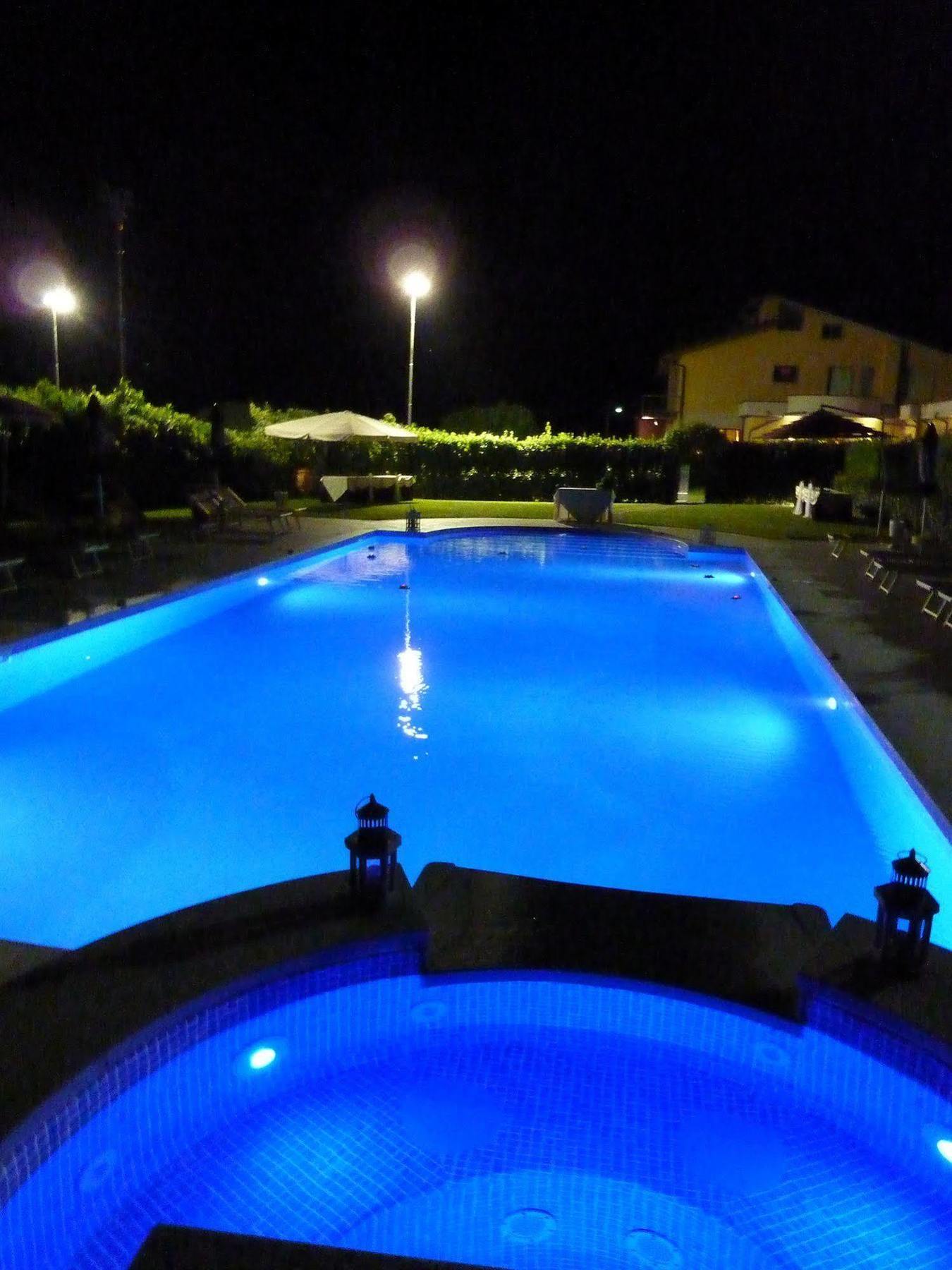 Park Hotel La Pineta Mulazzo Екстериор снимка